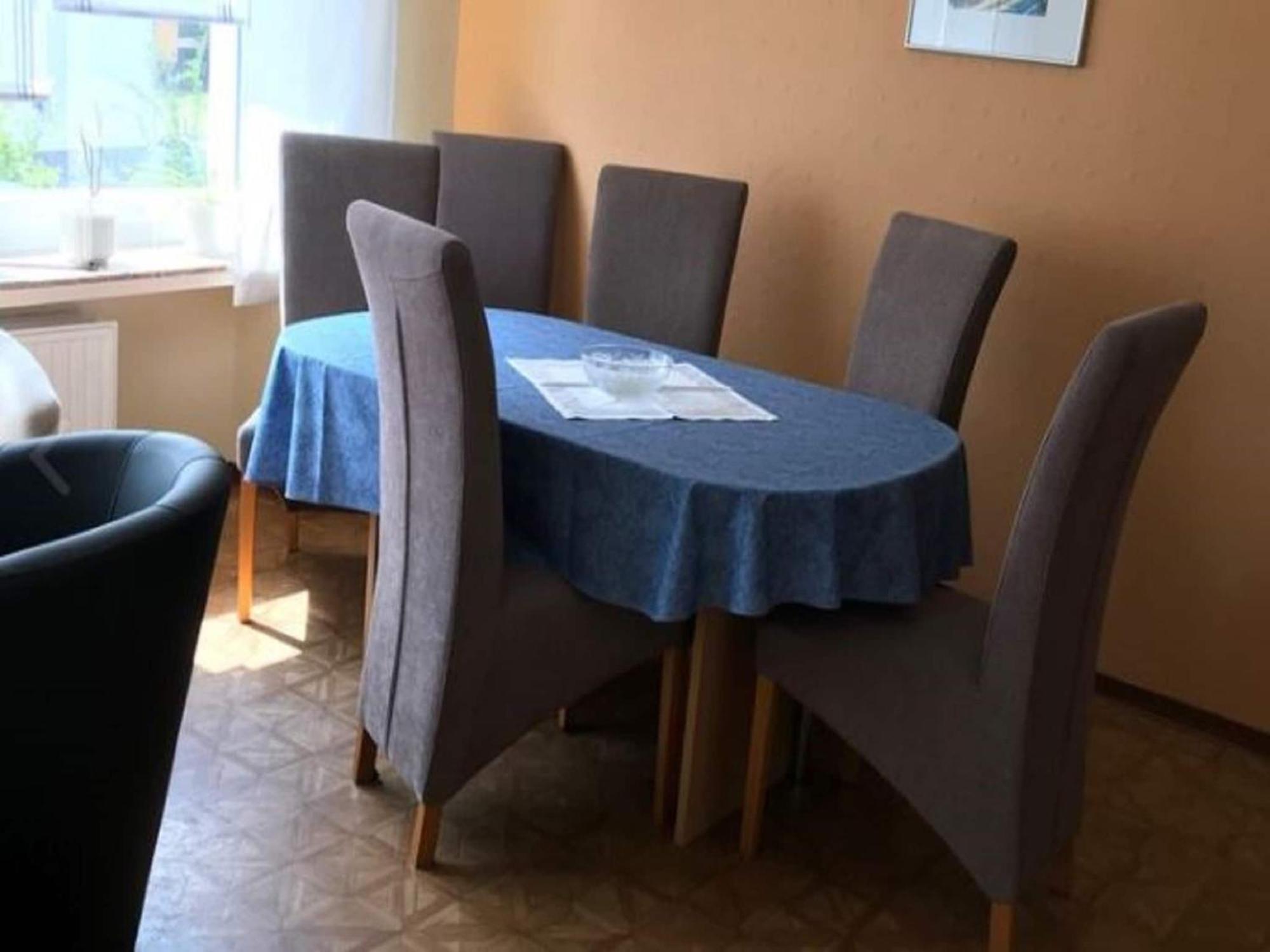 Large Detached Holiday Home In Hesse With Private Garden And Terrace Homberg  Exteriör bild